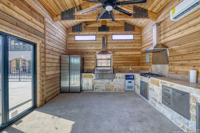 1747 Mountain Valley, Concan, TX 78838