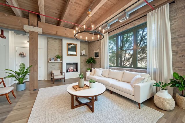 7240 Franklin Street 2A, Forest Park, IL 60130