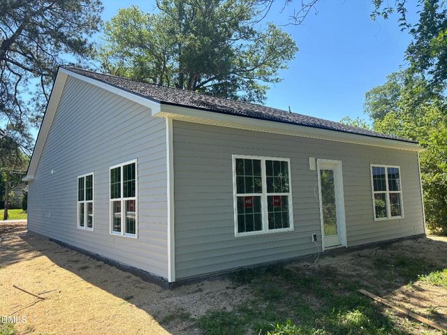 306 S Washington Avenue, Dunn, NC 28334