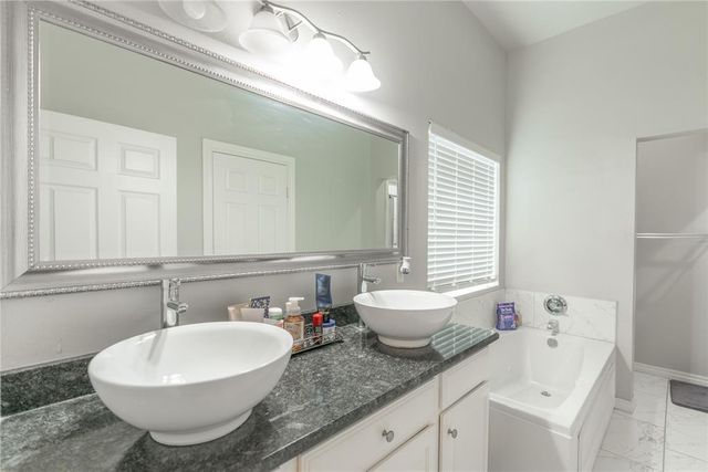 1605 SW 80th Street, Oklahoma City, OK 73159