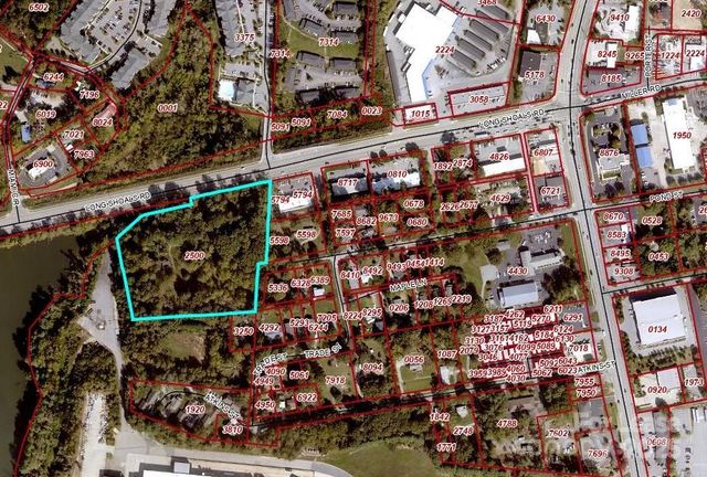 35 Long Shoals Road, Arden, NC 28704