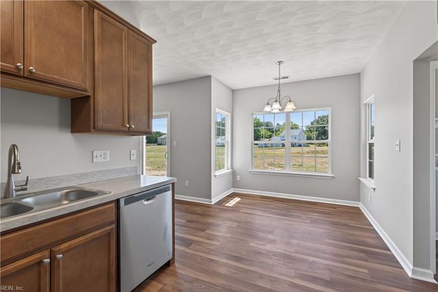 20224 Spring Branch CT, Franklin, VA 23851