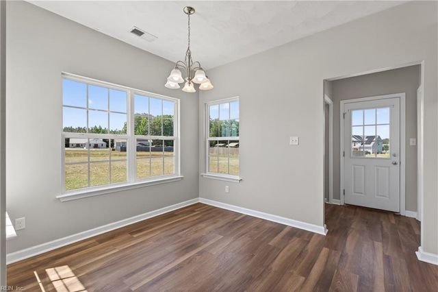 20224 Spring Branch CT, Franklin, VA 23851