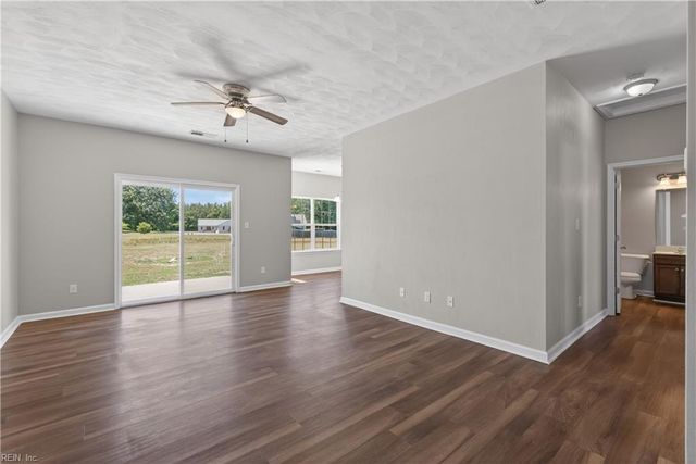 20224 Spring Branch CT, Franklin, VA 23851