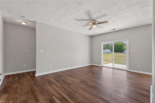 20224 Spring Branch CT, Franklin, VA 23851