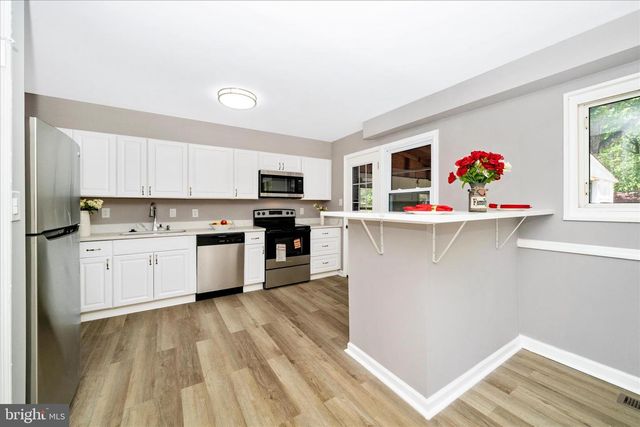 2702 KENTON PL, Temple Hills, MD 20748