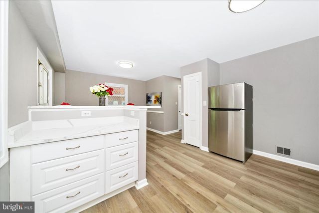 2702 KENTON PL, Temple Hills, MD 20748