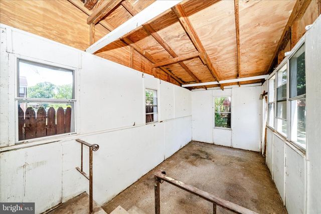 2702 KENTON PL, Temple Hills, MD 20748
