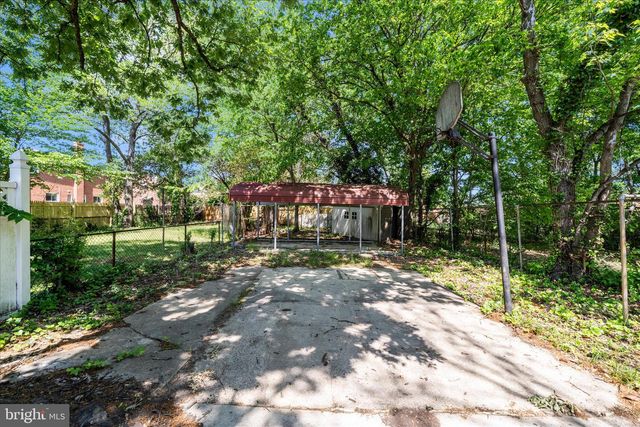 2702 KENTON PL, Temple Hills, MD 20748
