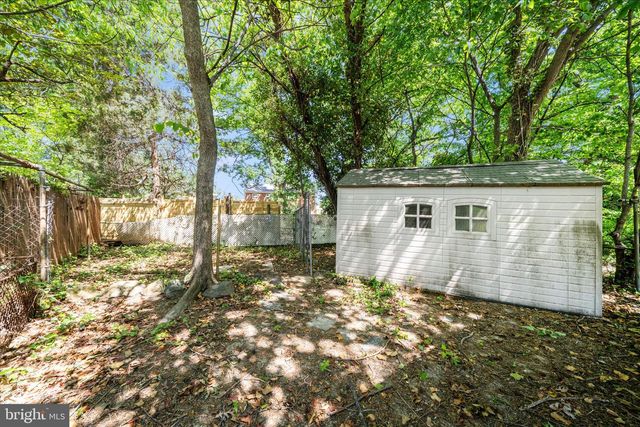 2702 KENTON PL, Temple Hills, MD 20748