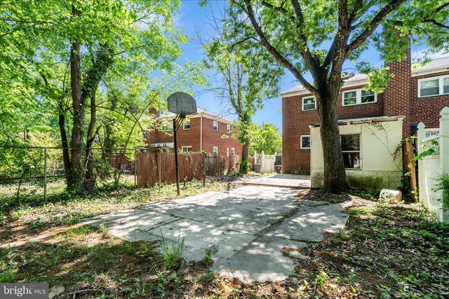 2702 KENTON PL, Temple Hills, MD 20748