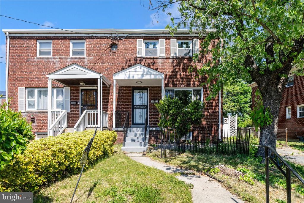 2702 KENTON PL, Temple Hills, MD 20748