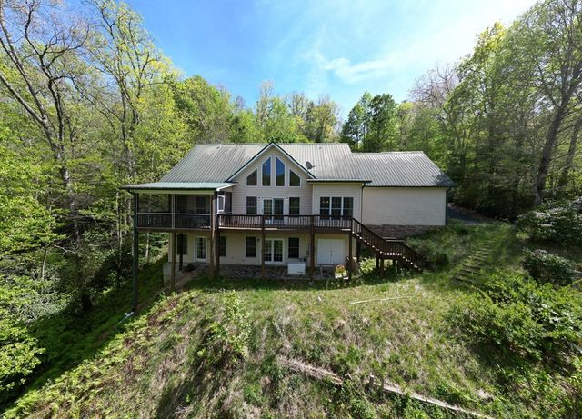 7957 Mountain Top Trail, Hiawassee, GA 30546