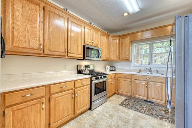 7957 Mountain Top Trail, Hiawassee, GA 30546