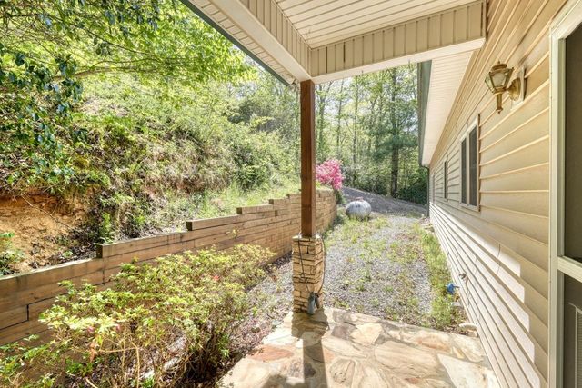 7957 Mountain Top Trail, Hiawassee, GA 30546