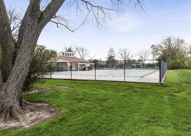 443 Partridge Lane 443, Deerfield, IL 60015