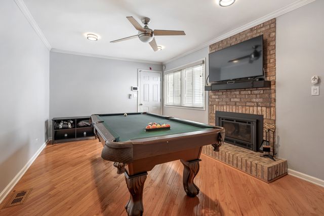 443 Partridge Lane 443, Deerfield, IL 60015