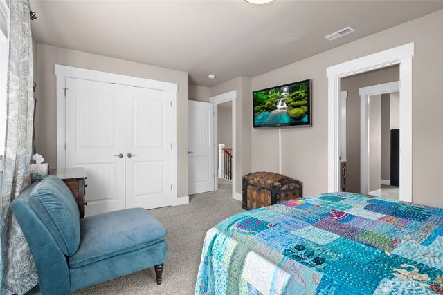 1132 121st Street E, Tacoma, WA 98445