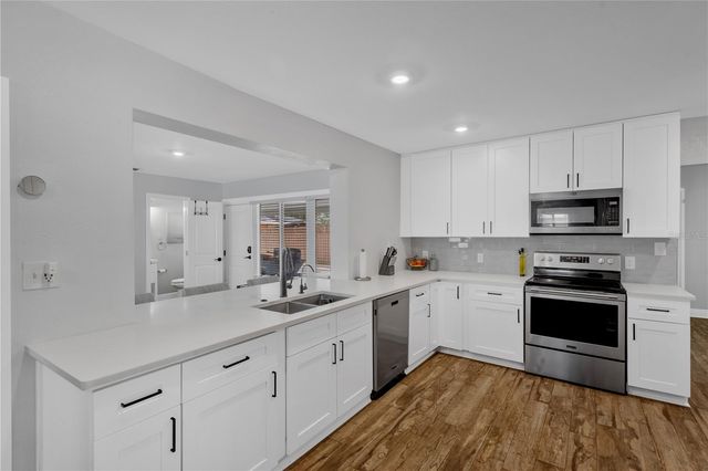 1306 30TH STREET W, Bradenton, FL 34205
