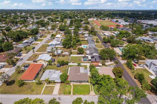 1306 30TH STREET W, Bradenton, FL 34205