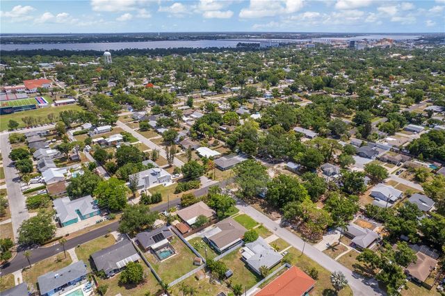 1306 30TH STREET W, Bradenton, FL 34205