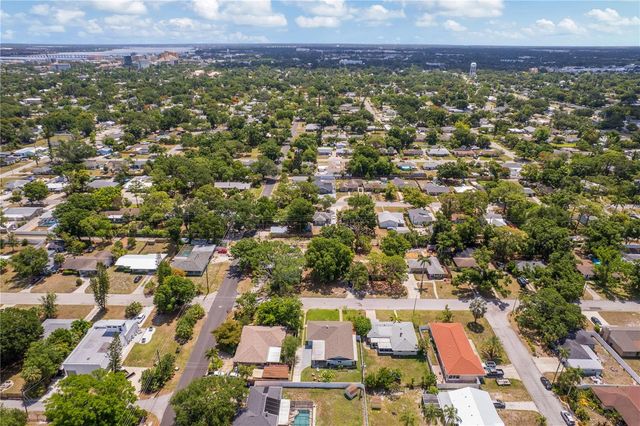 1306 30TH STREET W, Bradenton, FL 34205