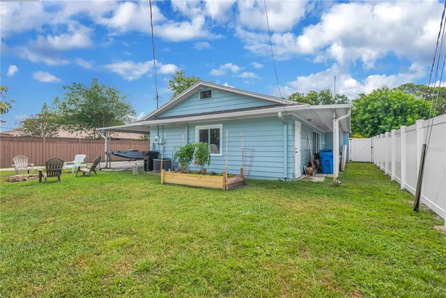 1306 30TH STREET W, Bradenton, FL 34205