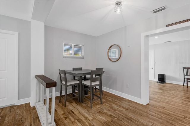 1306 30TH STREET W, Bradenton, FL 34205