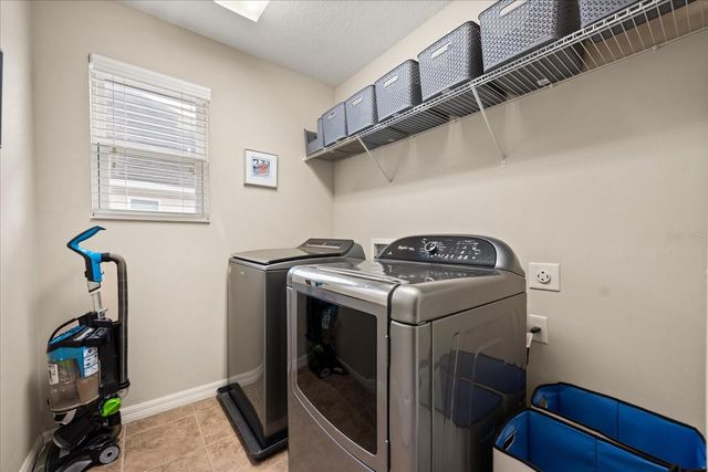 6638 BRIDGEWATER VILLAGE ROAD, Windermere, FL 34786