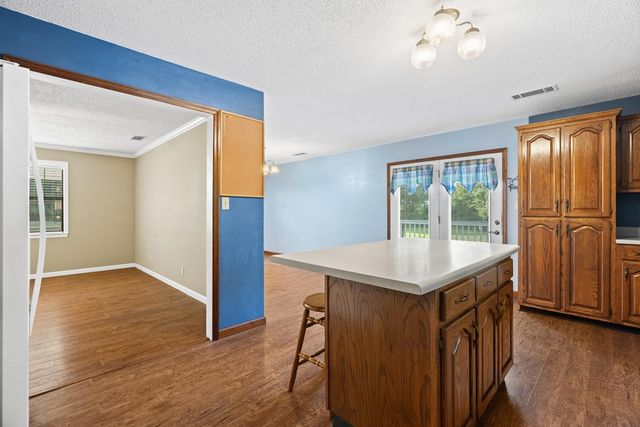 1456 Joe Thompson Road, Rocky Face, GA 30740