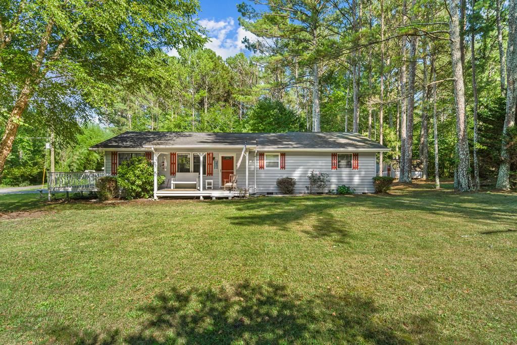 1456 Joe Thompson Road, Rocky Face, GA 30740