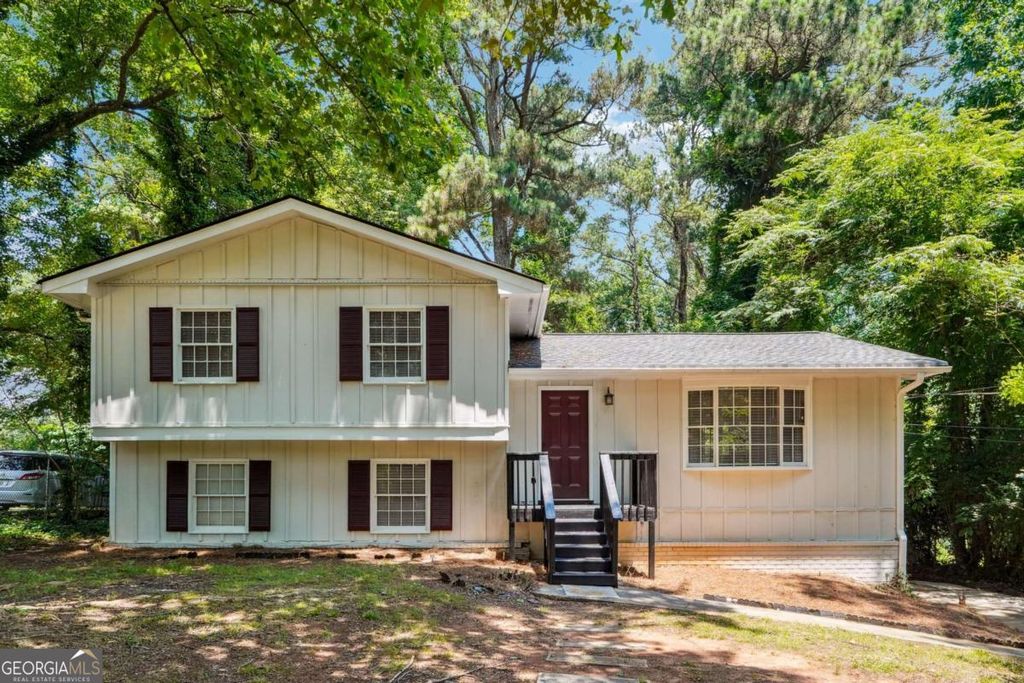 234 KENILWORTH Circle, Stone Mountain, GA 30083
