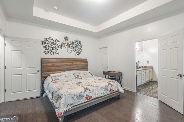 21 Sunny Point, Newnan, GA 30263