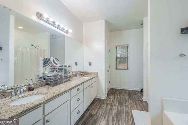 21 Sunny Point, Newnan, GA 30263