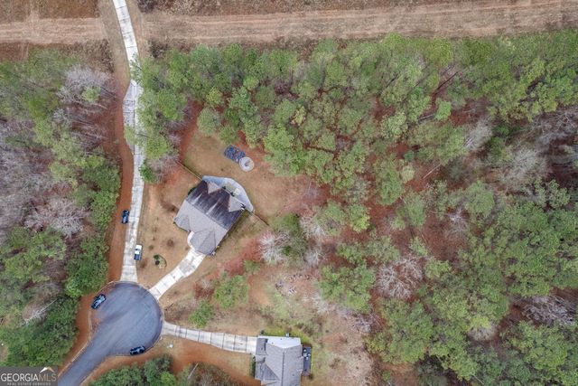 21 Sunny Point, Newnan, GA 30263