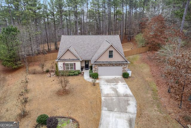 21 Sunny Point, Newnan, GA 30263