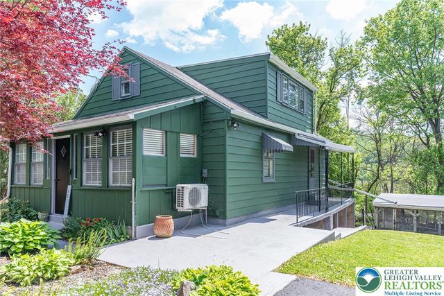 525 Royal Manor Road, Williams Twp, PA 18042
