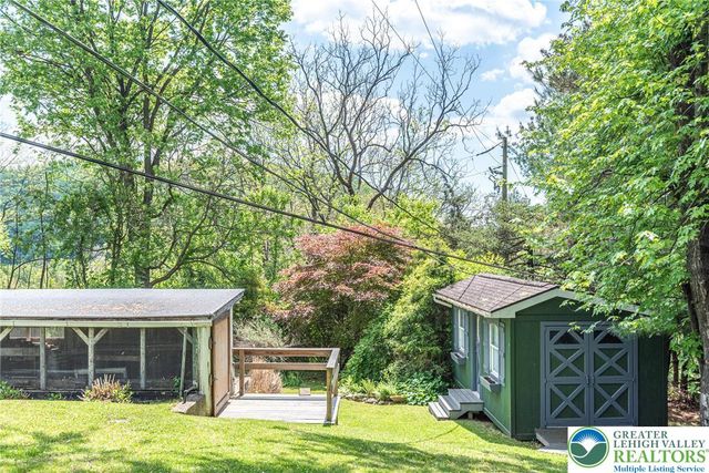 525 Royal Manor Road, Williams Twp, PA 18042