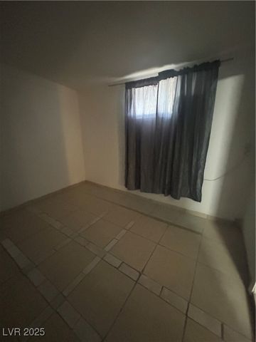 2521 Lenna Street, Las Vegas, NV 89102