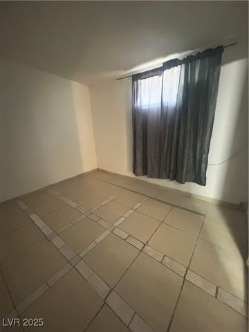 2521 Lenna Street, Las Vegas, NV 89102