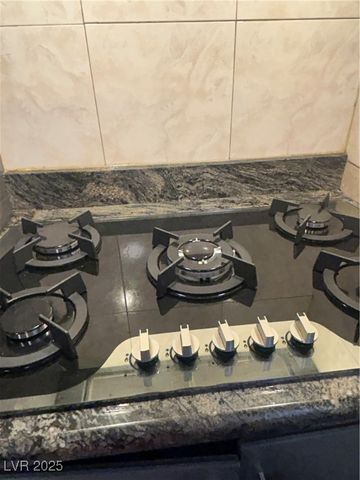 2521 Lenna Street, Las Vegas, NV 89102