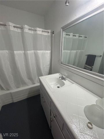 2521 Lenna Street, Las Vegas, NV 89102