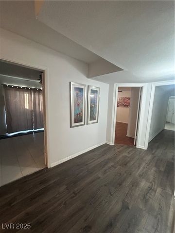 2521 Lenna Street, Las Vegas, NV 89102