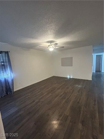 2521 Lenna Street, Las Vegas, NV 89102