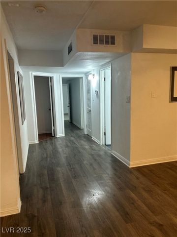 2521 Lenna Street, Las Vegas, NV 89102