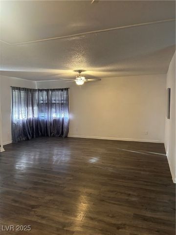 2521 Lenna Street, Las Vegas, NV 89102