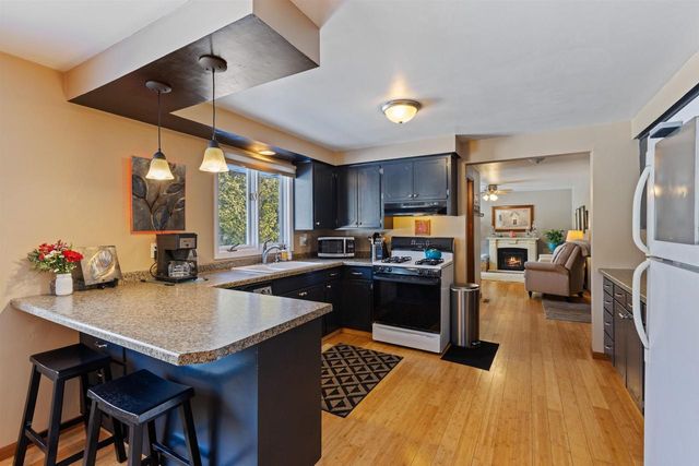 1112 TEXAS STREET, Sturgeon Bay, WI 54235