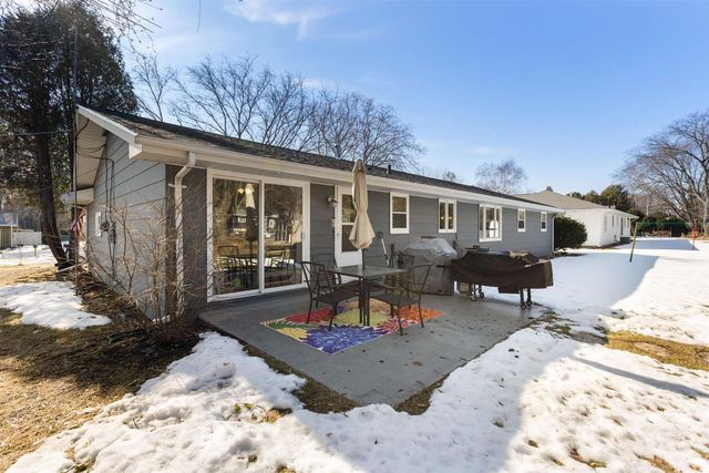 1112 TEXAS STREET, Sturgeon Bay, WI 54235