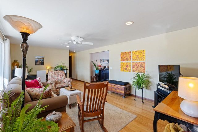 1112 TEXAS STREET, Sturgeon Bay, WI 54235