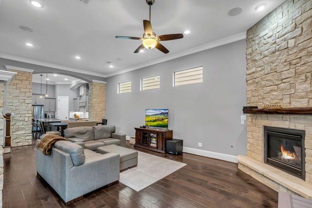 1219 W 25th Street B, Houston, TX 77008